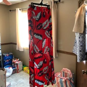 WOMANS NEW WITH TAGS EXPRESS SKIRT